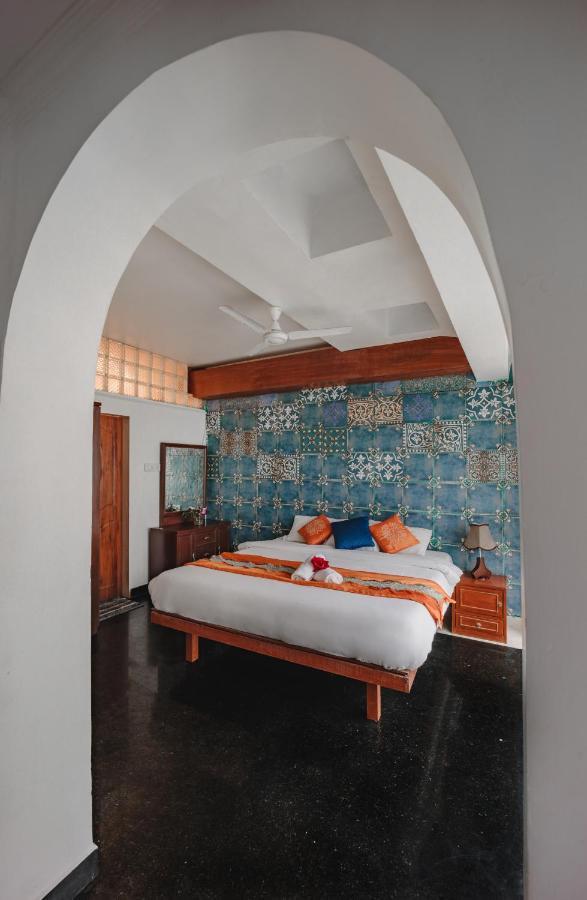 Ocean Suite Goa Dona Paula Eksteriør billede